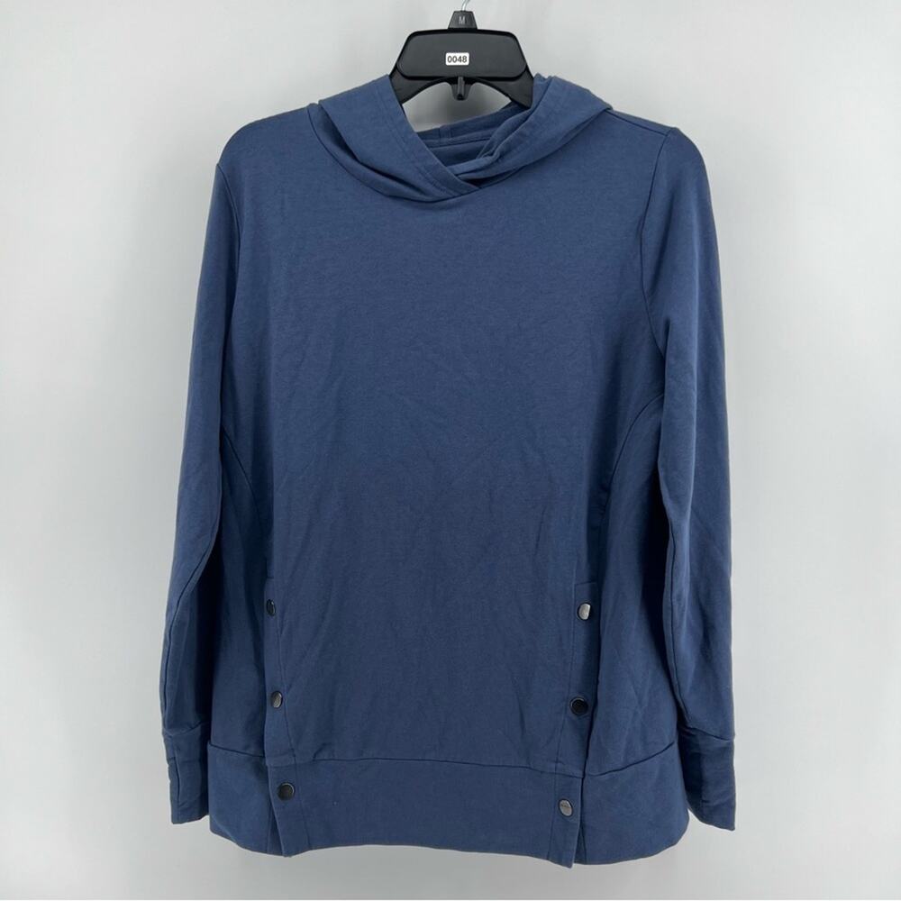 Anybody hooded snap top
